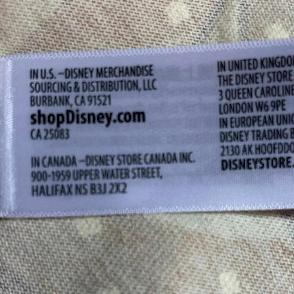 Disney Parks 2022 Scented Mickey Mouse Pretzel Adult Spirit Jersey World sz M - Picture 13 of 14